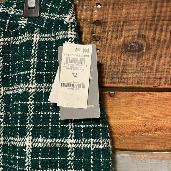 NWT On 34th Checked Tweed Mini Skirt. - Picture 3 of 5